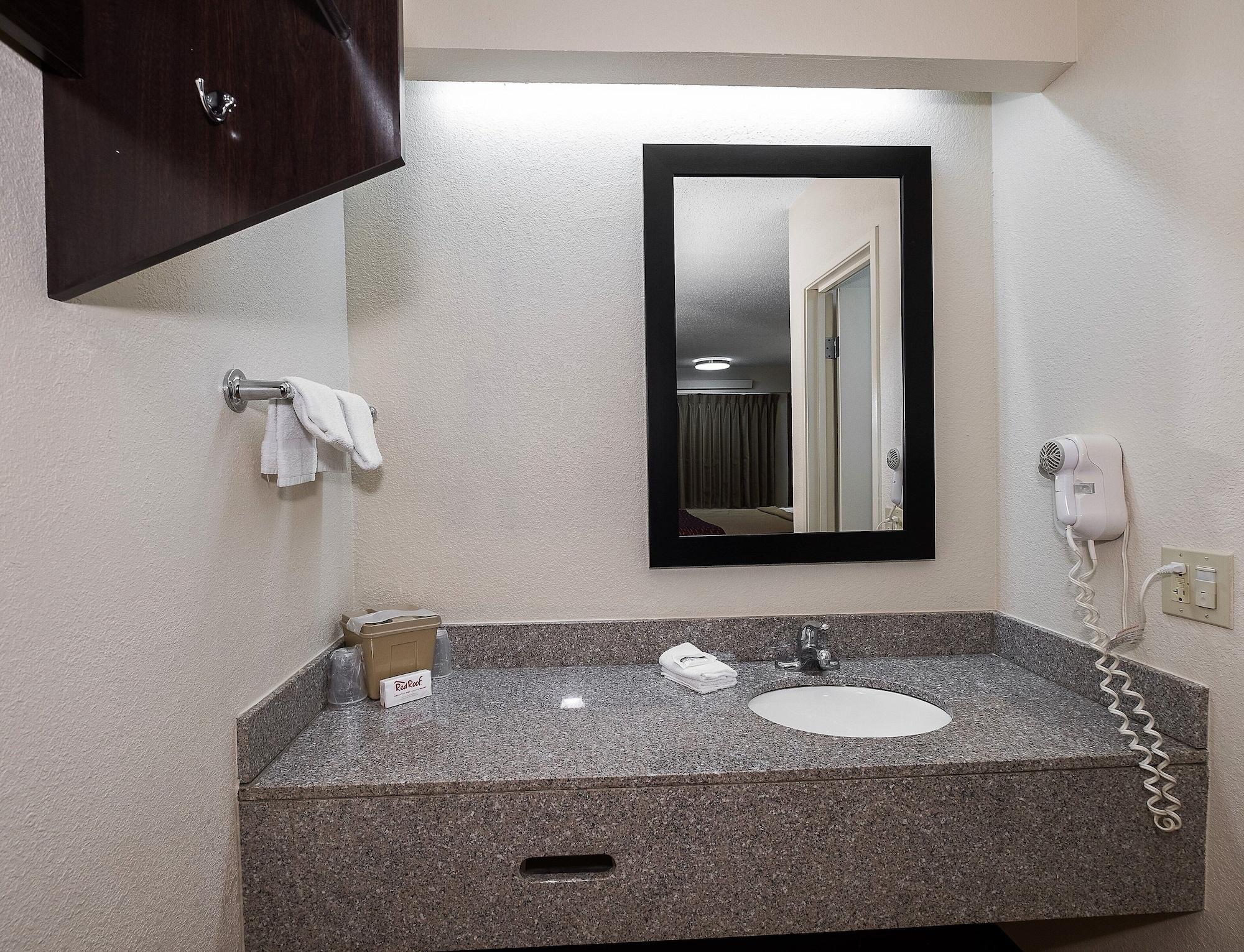Red Roof Inn Dayton - Fairborn/Nutter Center Extérieur photo